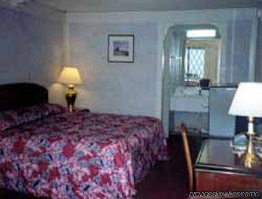 Travelodge By Wyndham Elkton University Area Номер фото